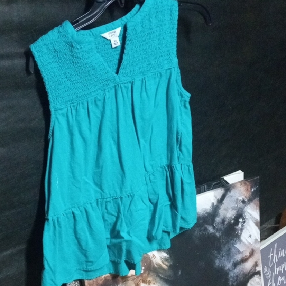 Crown & Ivy Turquoise Sleeveless Blouse